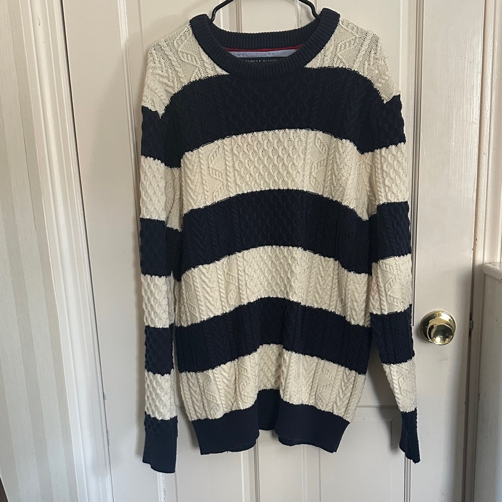 Tommy Hilfiger Navy and Cream Striped Sweater Men’s XL